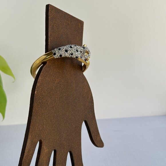 Vintage Leopard Head Bracelet, Hinged Gold Tone Bangle, Figural Cat Jewelry, Red - Picture 7 of 12